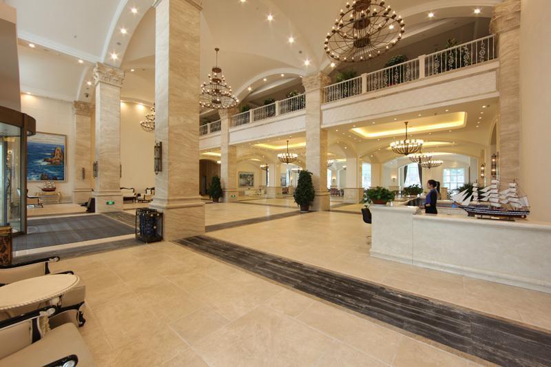 Blue Sky Hotel Yantai Luaran gambar