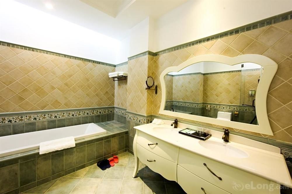 Blue Sky Hotel Yantai Luaran gambar